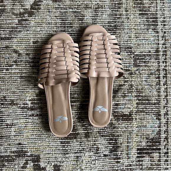 Fortress of Inca sandals - Picture 2 of 3